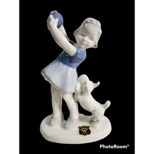 Vintage Gerold Bavaria West Germany Porcelain Figurine Original Sticker As Is